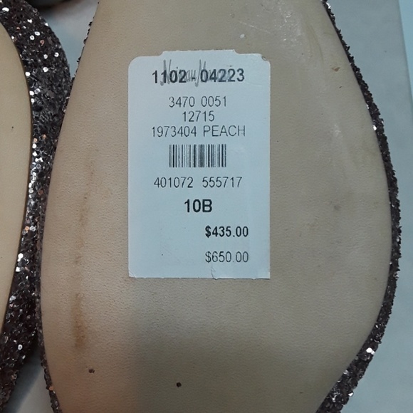 Shoes - Picture 4 of 8